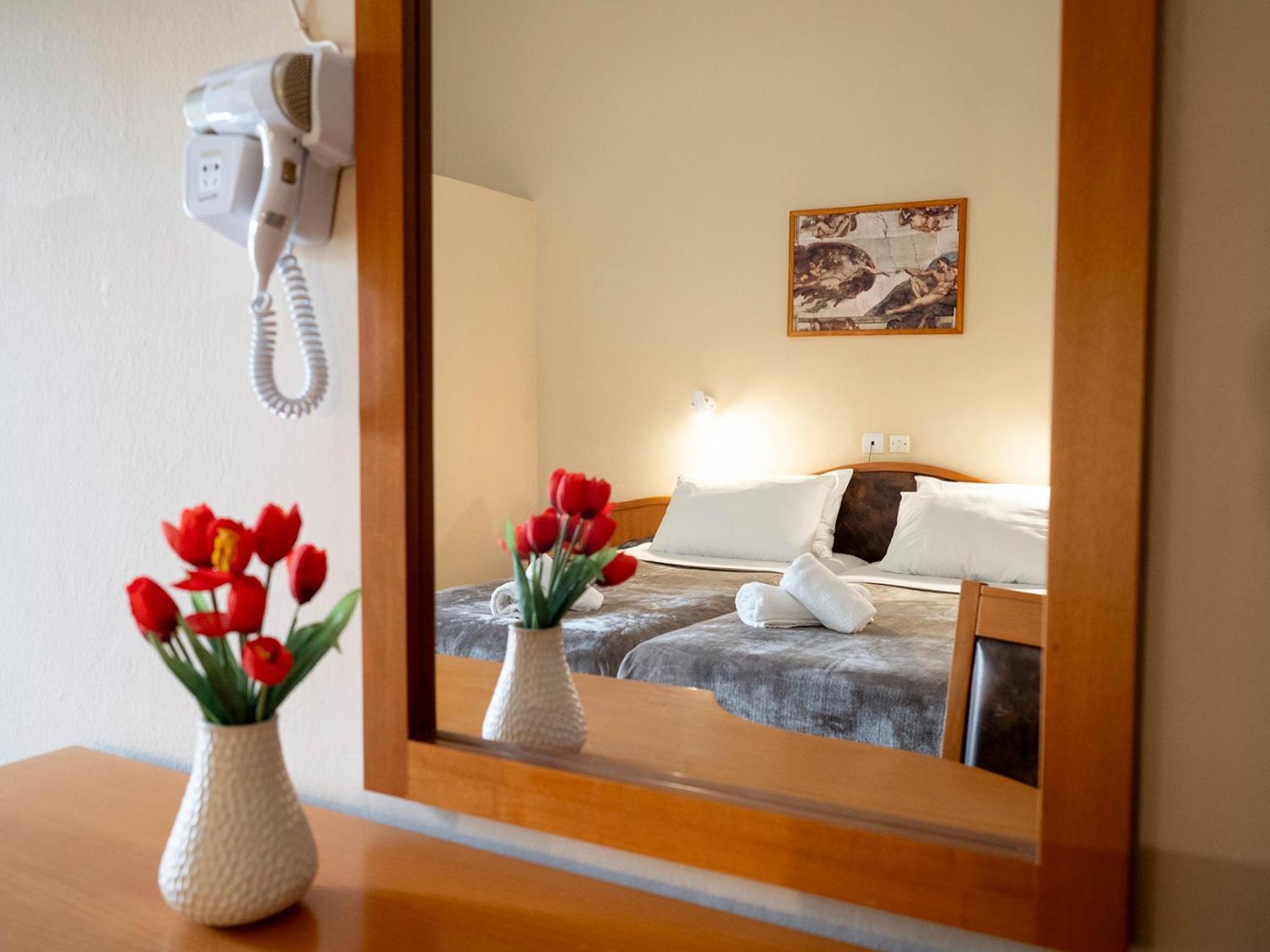 Sappho Hotel Skala Eresou Eksteriør bilde
